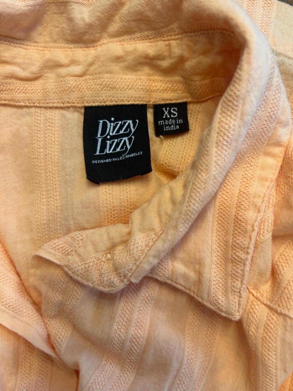 Dizzy Lizzy Women’s Orange Button Front Cropped Camp Shirt, Size XS - Picture 6 of 8